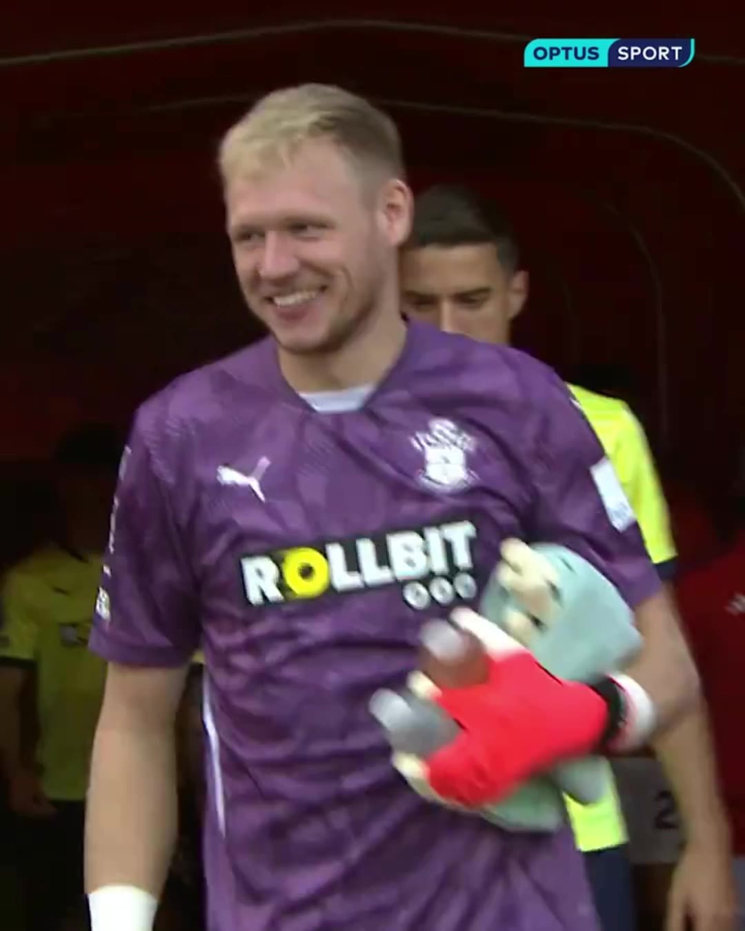  uzi复出第一场比赛回放 